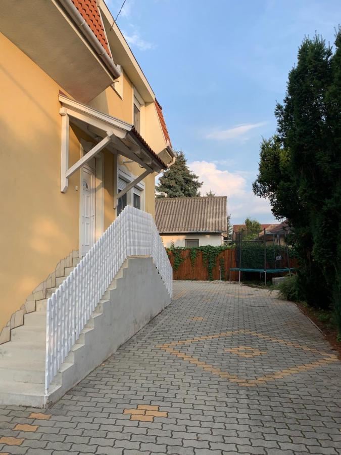 Gazlang Apartman Hajdúszoboszló Dış mekan fotoğraf